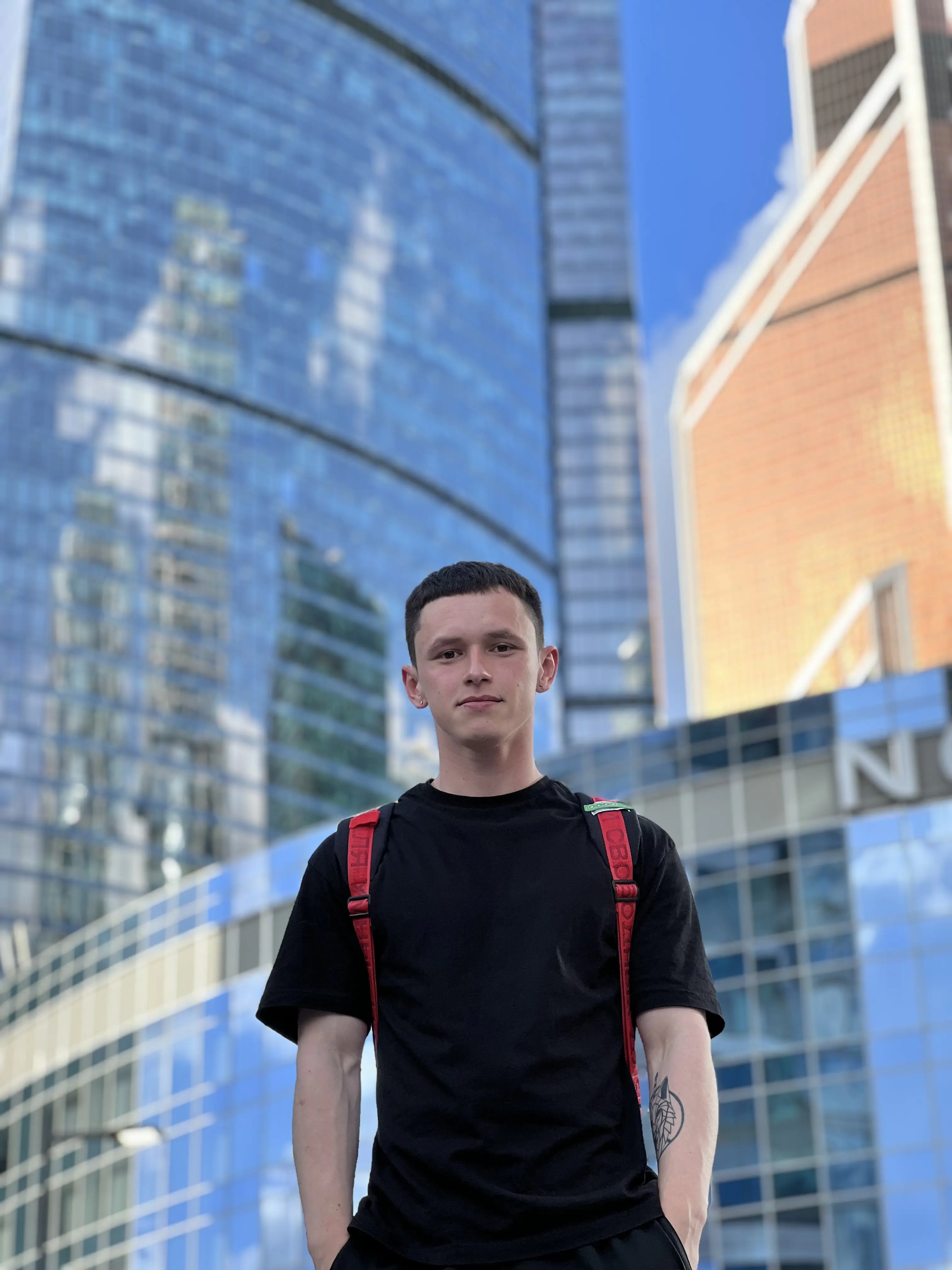 Артем Дмитриев