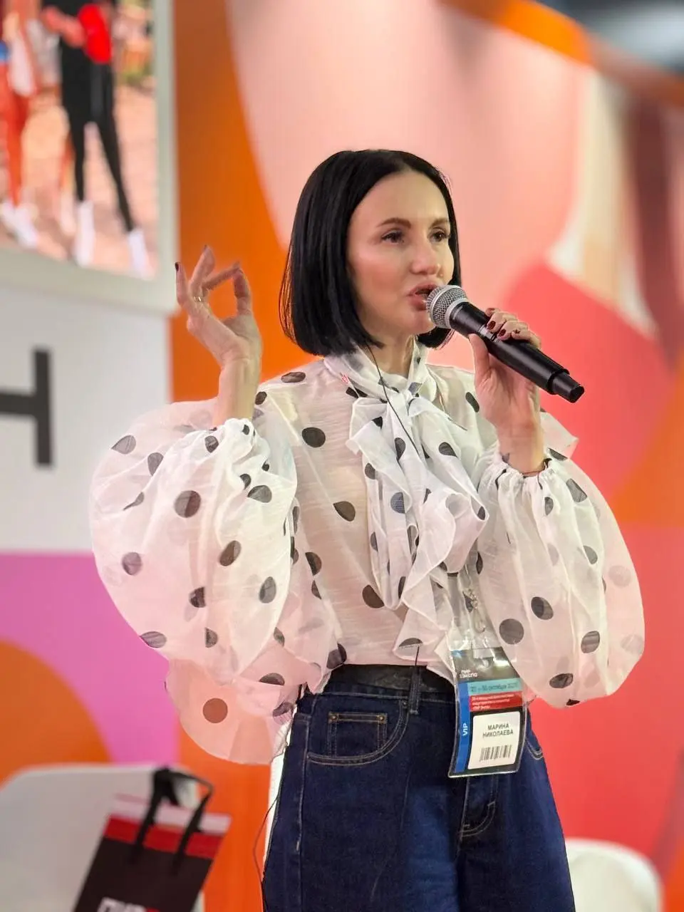 Марина Николаева, HRD Leader Group
⏪У HR, как у врача, главная заповедь — не навреди.⏩
✔️ HR — это не отдел контроля, а отдел помощи.
Главная задача — поддерживать и развивать людей, а не чинить их | Сетка — социальная сеть от hh.ru