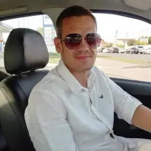 Максим Резниченко