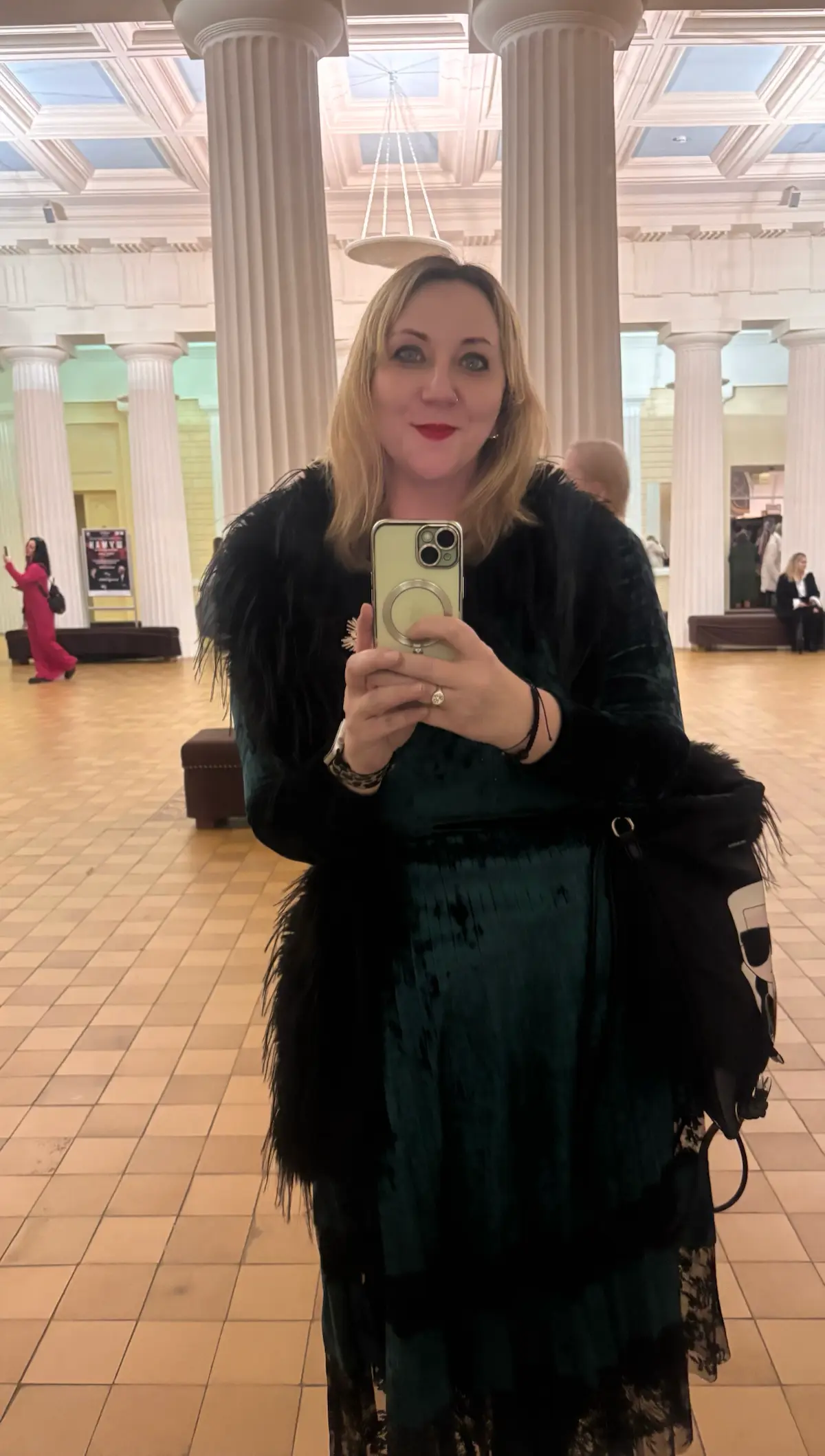 Кармина Бурана | Сетка — социальная сеть от hh.ru