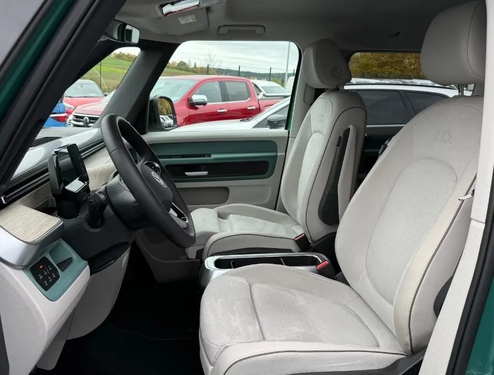 🚘Volkswagen ID.Buzz
Электрический ретрофутурист на каждый день 🚌⚡️
2024 год | 4 994 км
Электро 150 кВт (204 л.с.) — мягко, уверенно и экономно
🇩🇪Авто под заказ из Германии (г | Сетка — социальная сеть от hh.ru