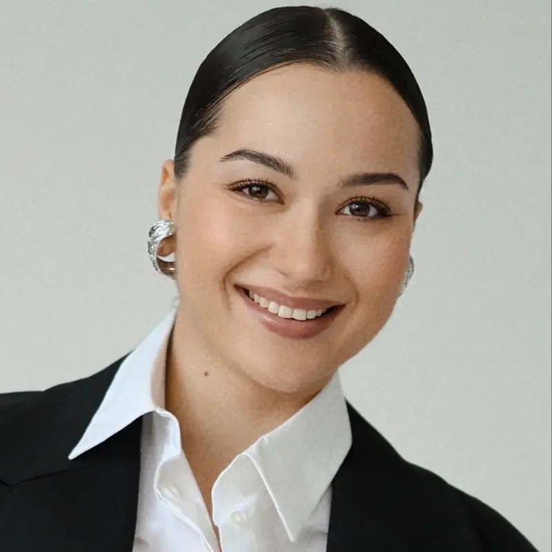 Александра Бурова | Сетка — социальная сеть от hh.ru