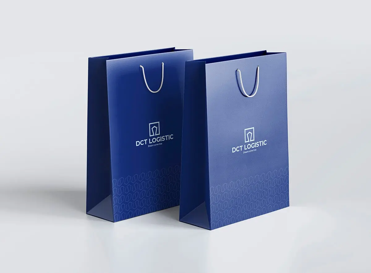 🖼 «Как мы создали фирменный стиль для логистической компании с морским характером»
«ДСТ Логистикс» — динамично развивающаяся логистическая компания из Владивостока, специализирующаяся на международных... | Сетка — социальная сеть от hh.ru