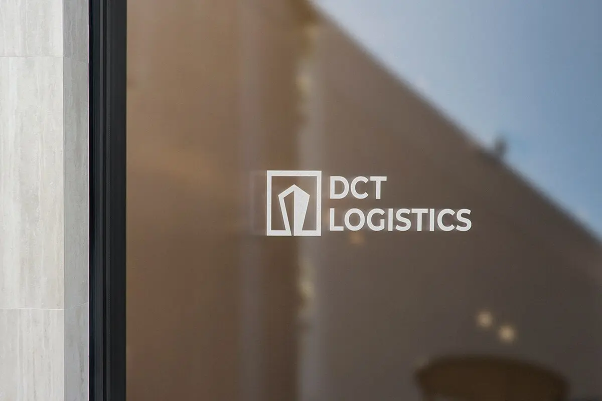 🖼 «Как мы создали фирменный стиль для логистической компании с морским характером»
«ДСТ Логистикс» — динамично развивающаяся логистическая компания из Владивостока, специализирующаяся на международных... | Сетка — социальная сеть от hh.ru