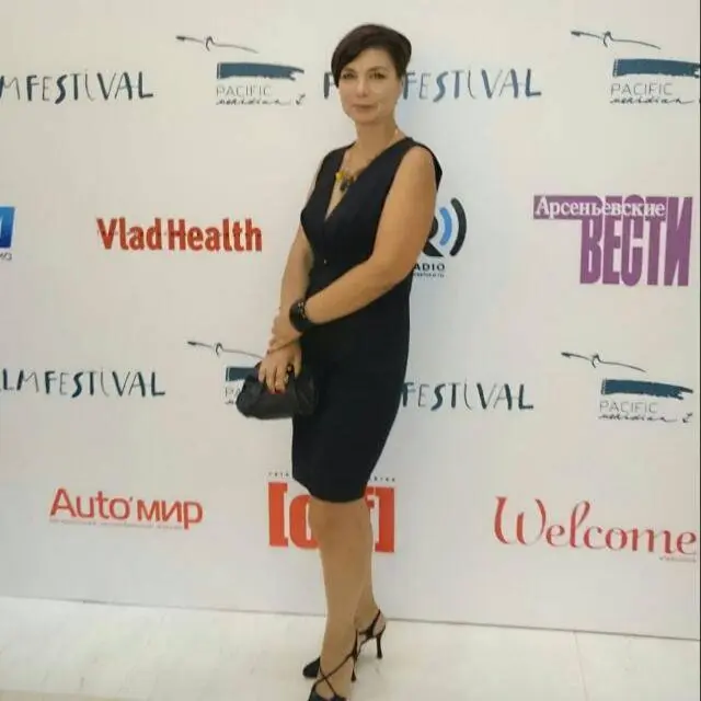 Елена Саенко