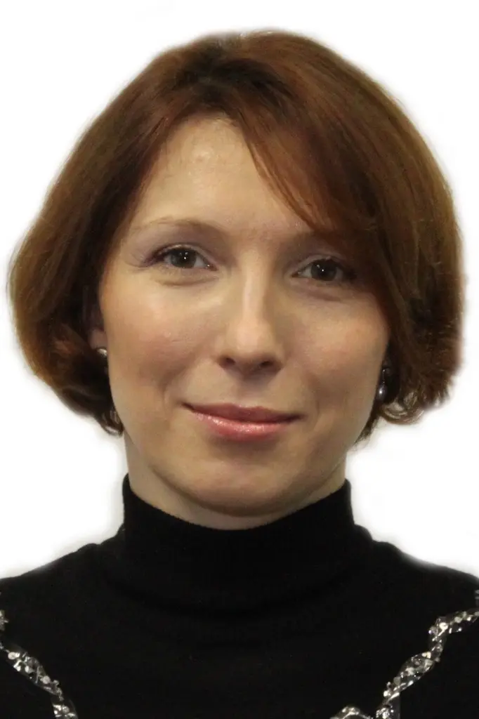 Elena Vlasova | Сетка — социальная сеть от hh.ru