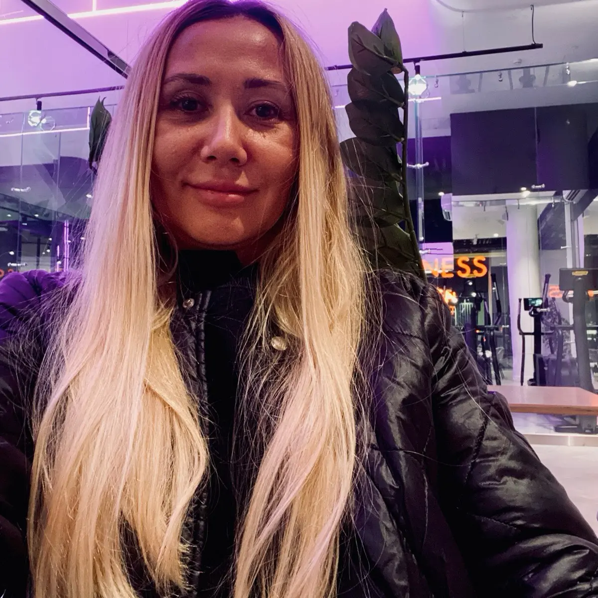 Айна Елисеева | Сетка — социальная сеть от hh.ru