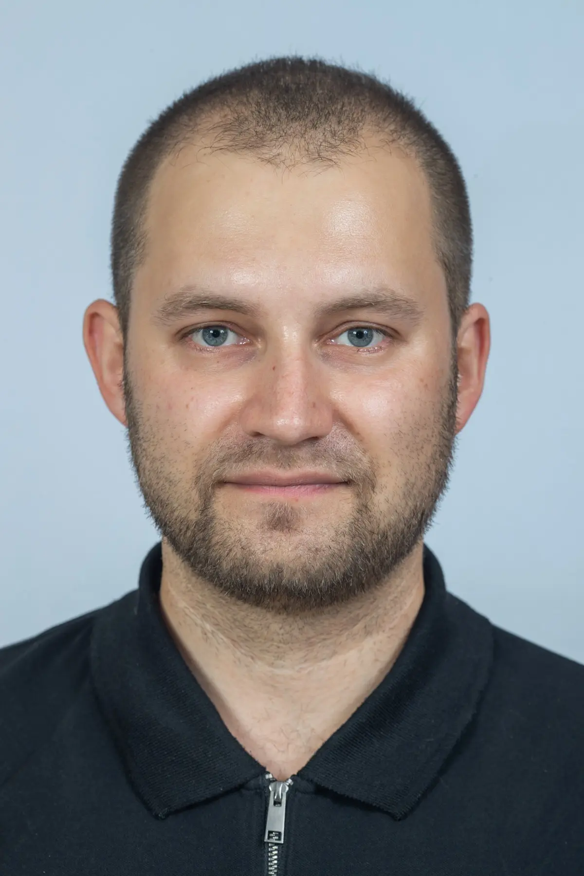 Дмитрий Бессонов