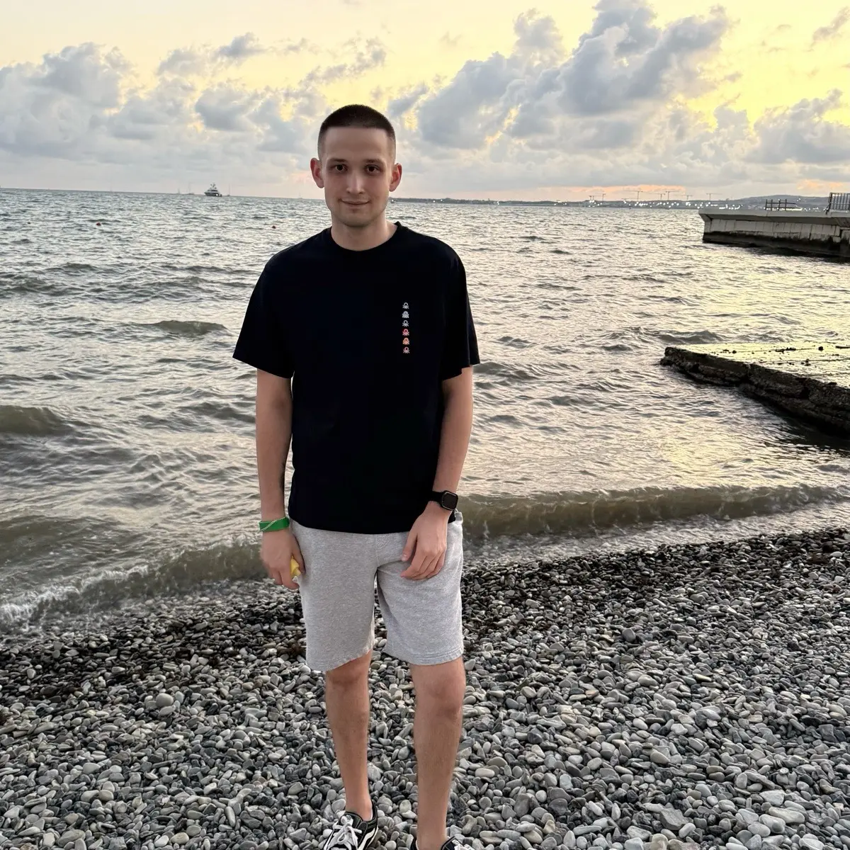 Максим Погосян | Сетка — социальная сеть от hh.ru