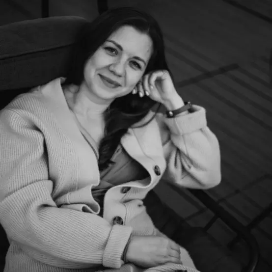 Марина Краснощекова