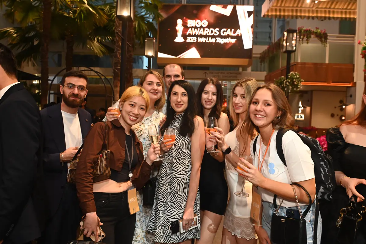 Caught on Bigo 📸 | Сетка — социальная сеть от hh.ru