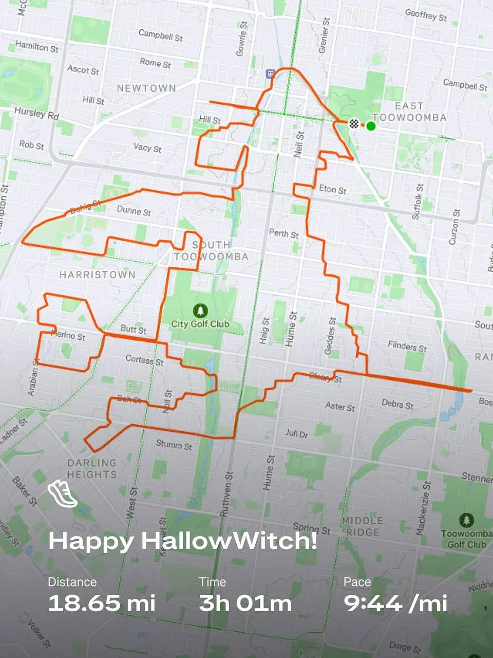 #Артем Набегался.
Маркетологи приложения для бега Strava дали своим пользователям задание: набегать тематический маршрут к Хэллоину | Сетка — социальная сеть от hh.ru