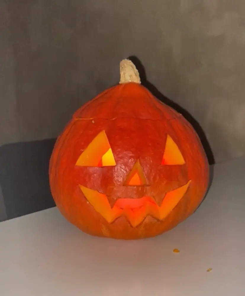 Вечер пятницы: как мы решились на Хэллоуинское чудо 🎃 | Сетка — социальная сеть от hh.ru
