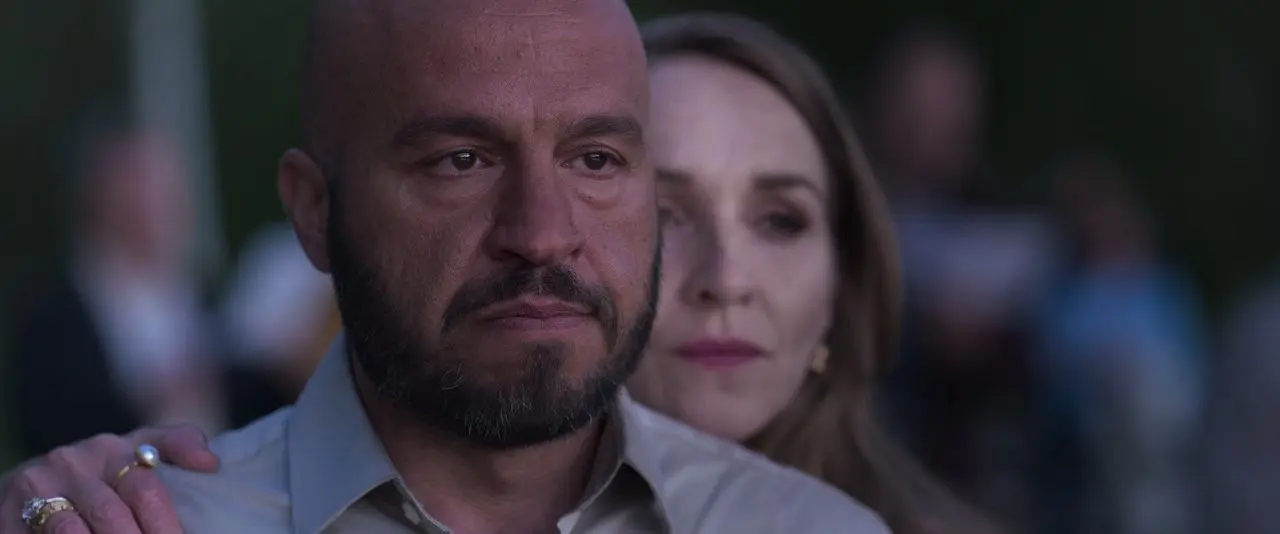 🎬 КиноРекомендация 
Привет, друзья 🖐
На прошлых выходных посмотрели датский триллер "Любовь для взрослых" - нам понравился!
В главной роли - Дар Салим, который мне понравился в фильме Гая Ричи "Перево... | Сетка — социальная сеть от hh.ru