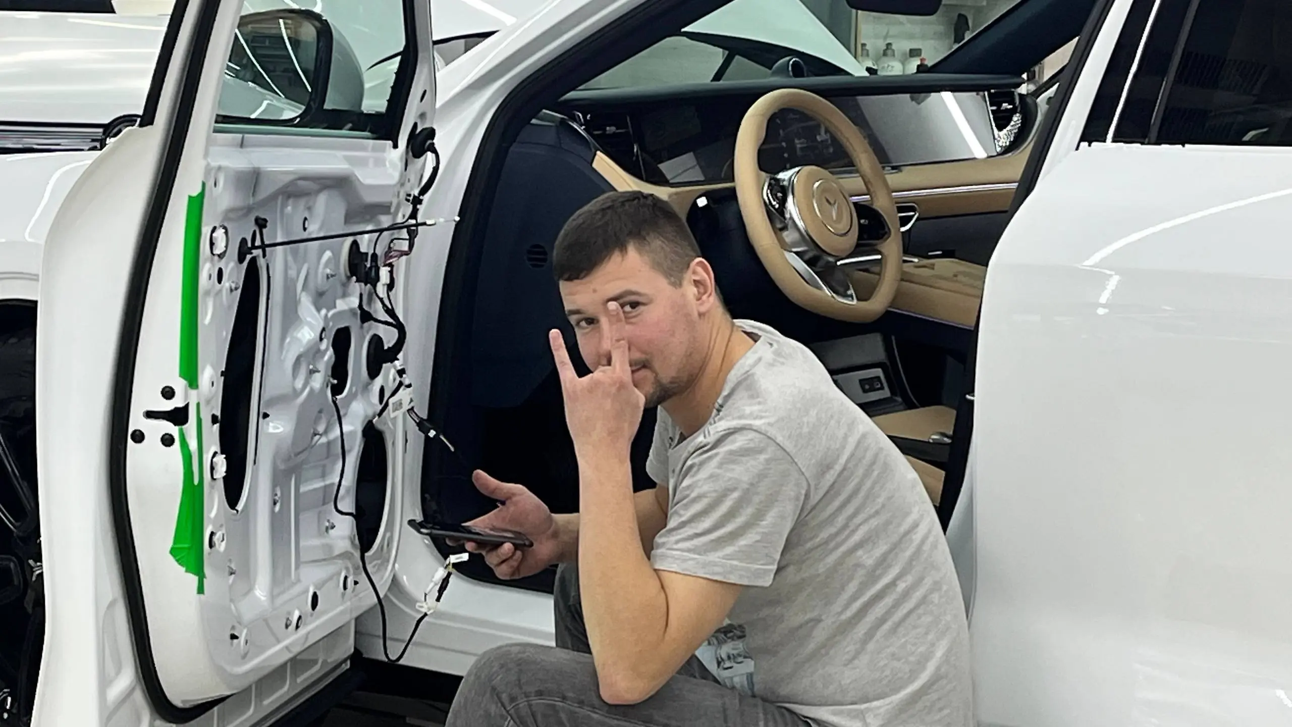 🔠🔠🔠🔠🔠🔠, у нас появилась рассрочка без процентов на 3 🔤🔤🔤⭐️🔤🔤 на услуги полной оклейки, оклейки в цветную пленку, оклейки в матовую, сатиновую пленку, на полный Детейлинг комплекс — наслаждайтесь безуп... | Сетка — социальная сеть от hh.ru