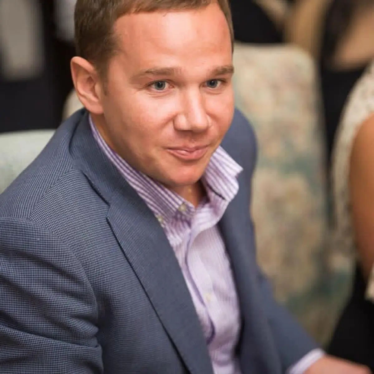 Roman Surovtsev | Сетка — социальная сеть от hh.ru