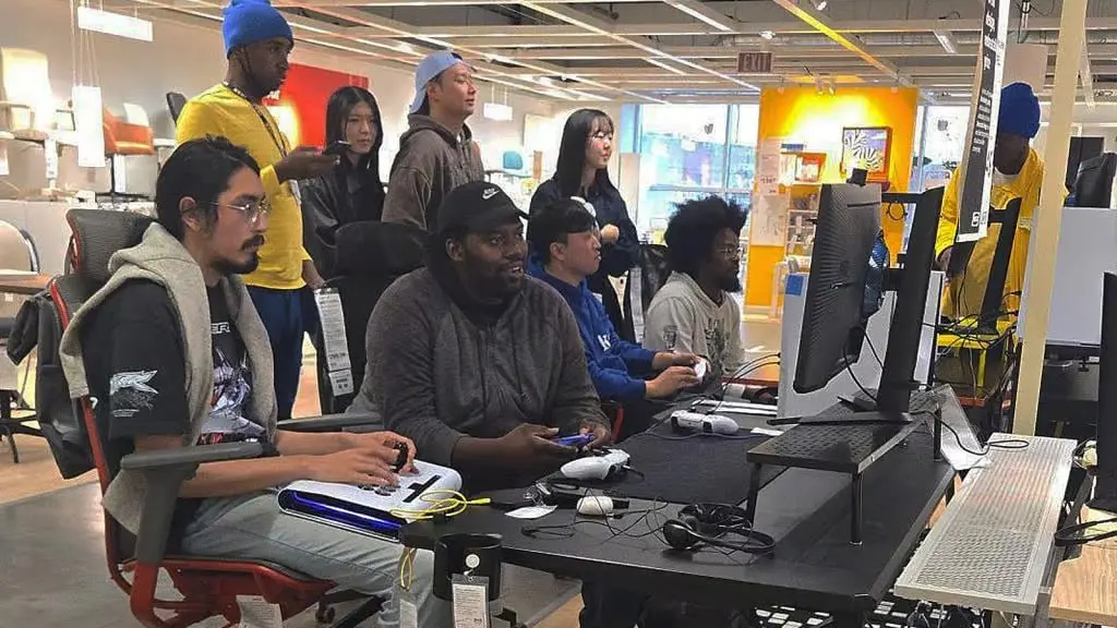IKEA в Атланте провела первый в истории бренда турнир по игре Tekken. Турнир организовали, чтобы прорекламировать линейку игровой мебели | Сетка — социальная сеть от hh.ru
