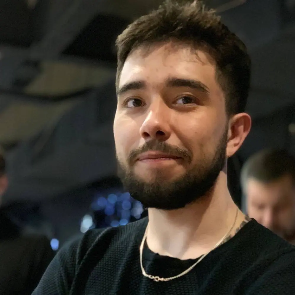 Александр Сафронов