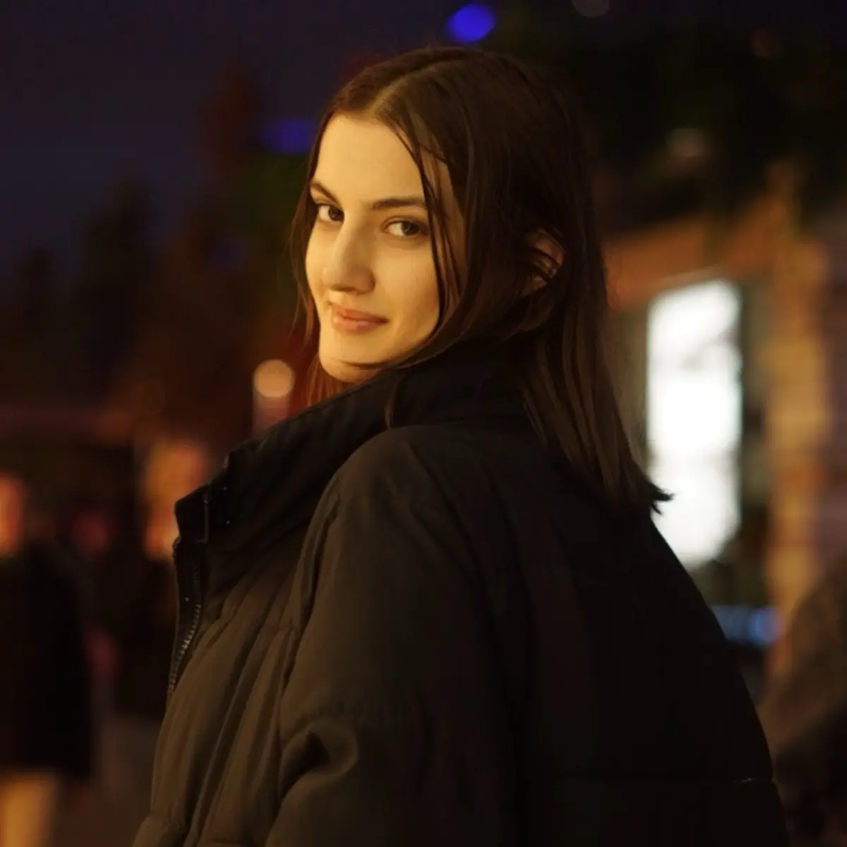 Зара Дзугова