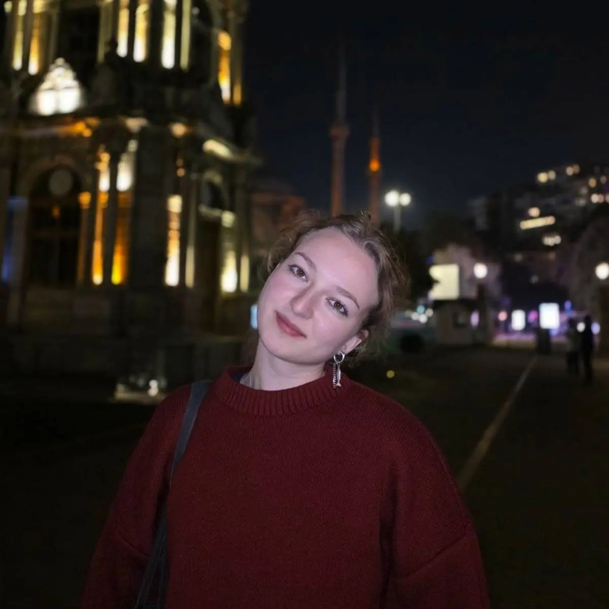 Александра Мусатова