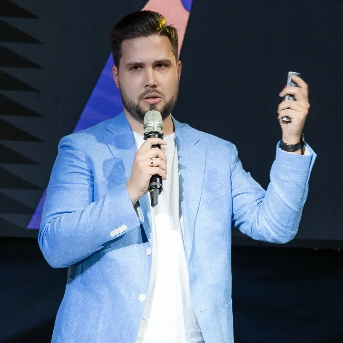 Network member avatar