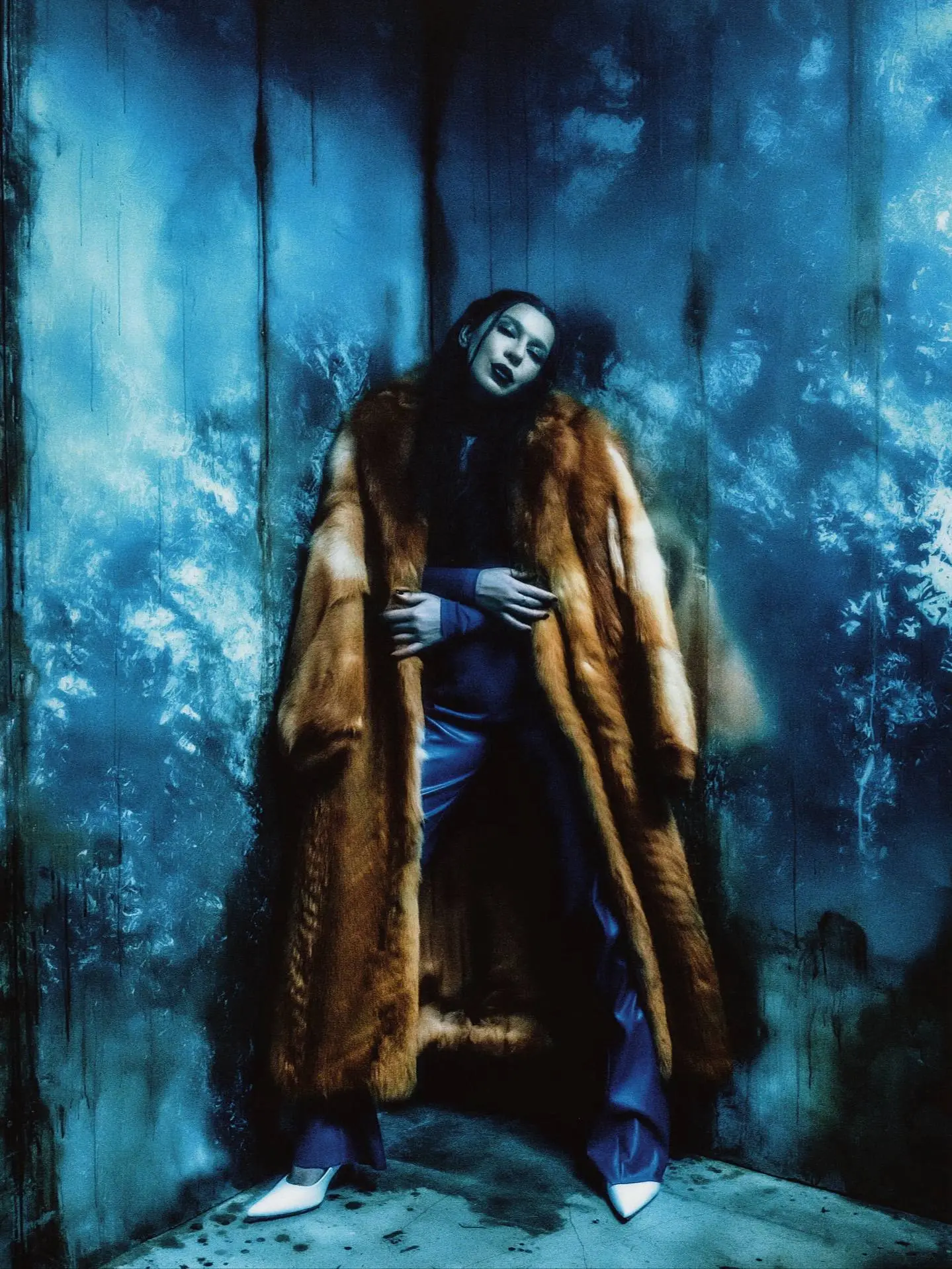 🚻 Шикарная Ёлка в объективе Саши Сахарной.
⭐️ WIRE. • #ФОТОКАРТОЧКА
В этом посте были ссылки, но мы их удалили по правилам Сетки | Сетка — социальная сеть от hh.ru