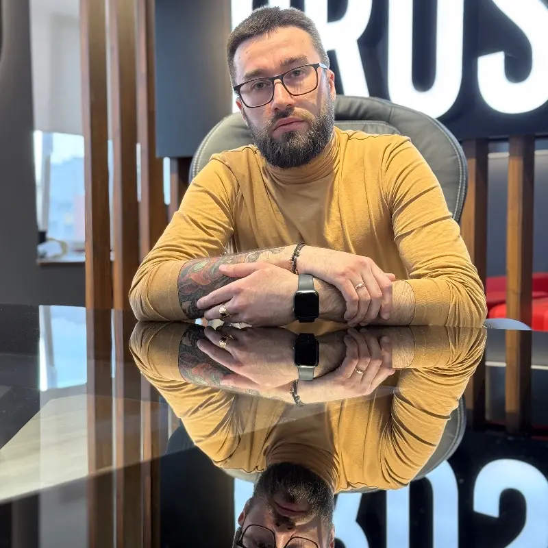 Network member avatar