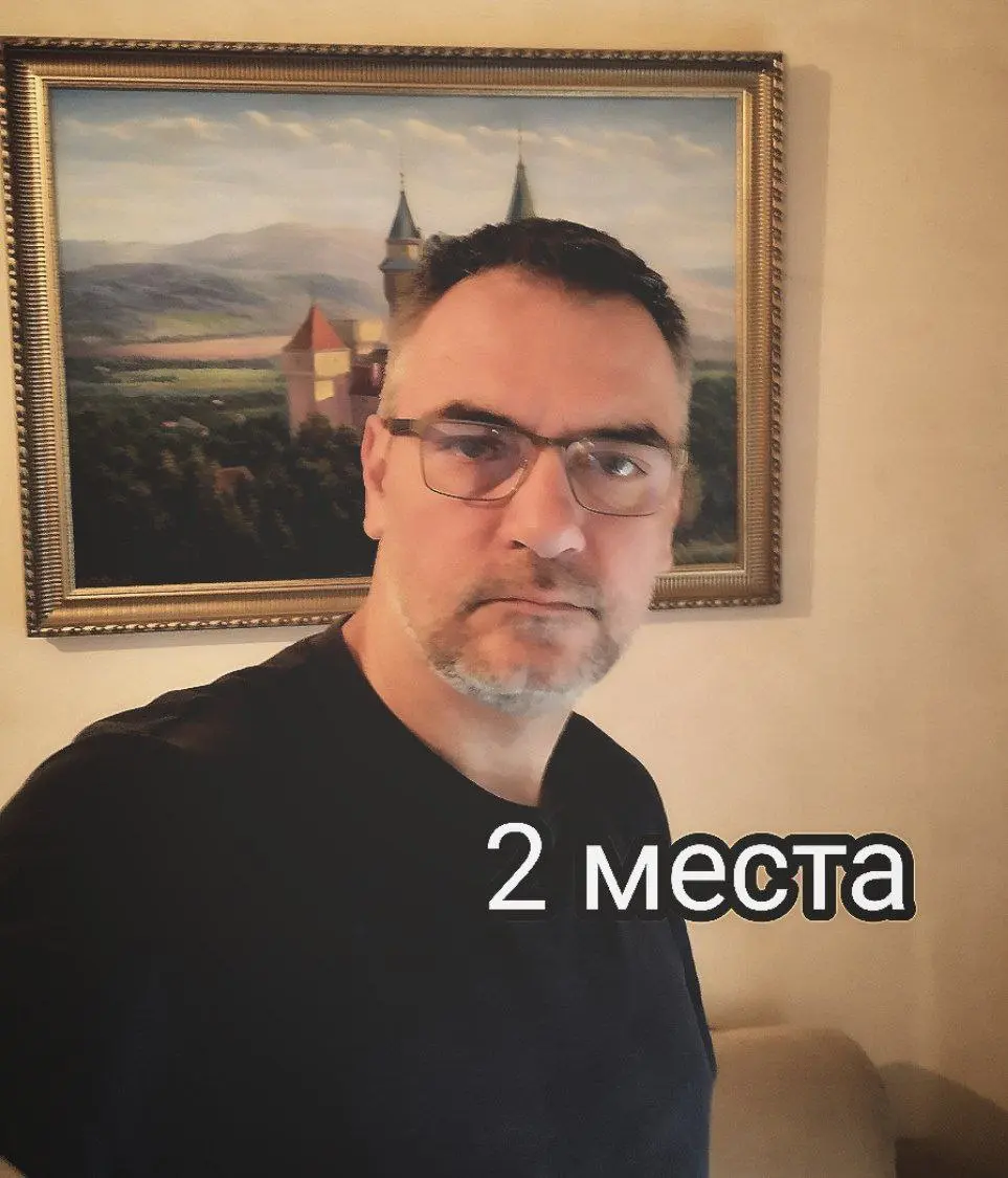 Общая ошибка всех психологов — работать за копейки.
Я сейчас активно занимаюсь тем, что, помимо психотерапии и супервизии, помогаю психологам построить практику и увеличить свой чек | Сетка — социальная сеть от hh.ru
