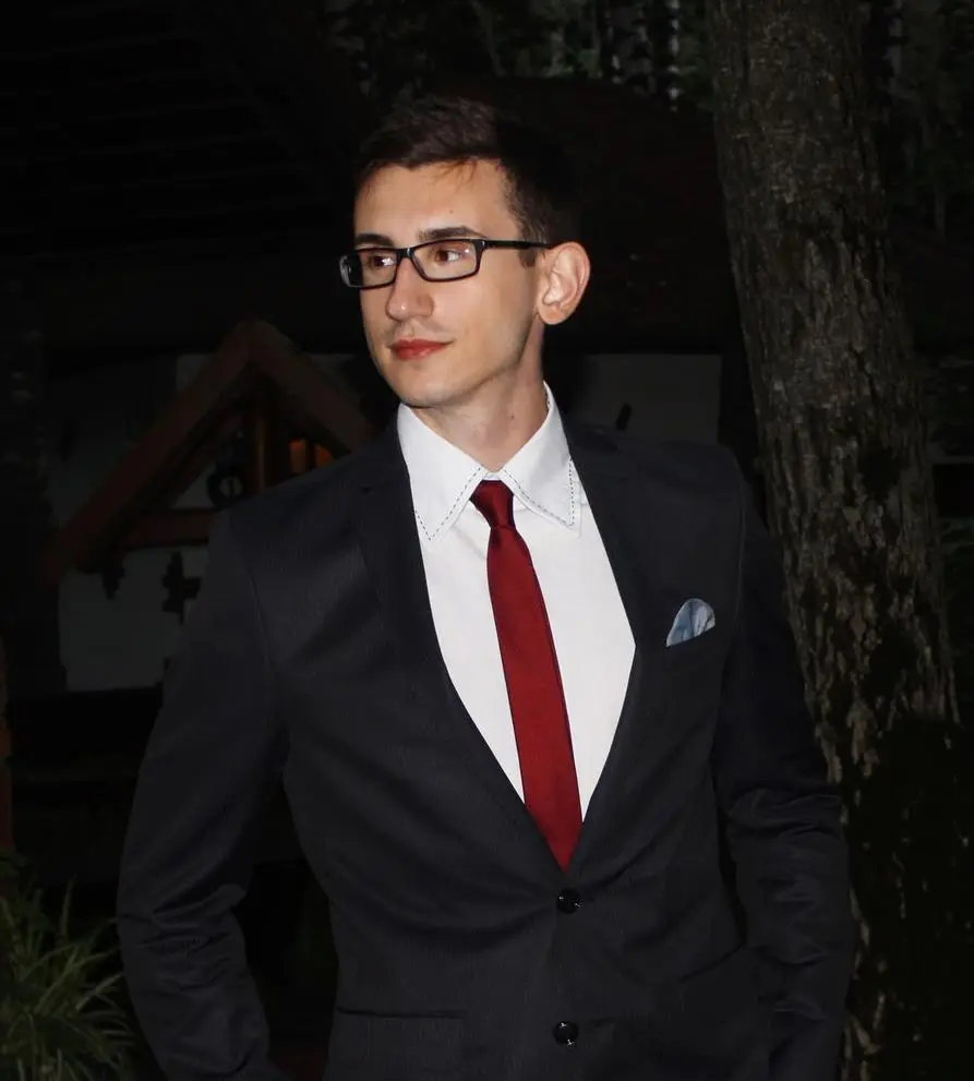 Алексей Саркисов | Сетка — социальная сеть от hh.ru