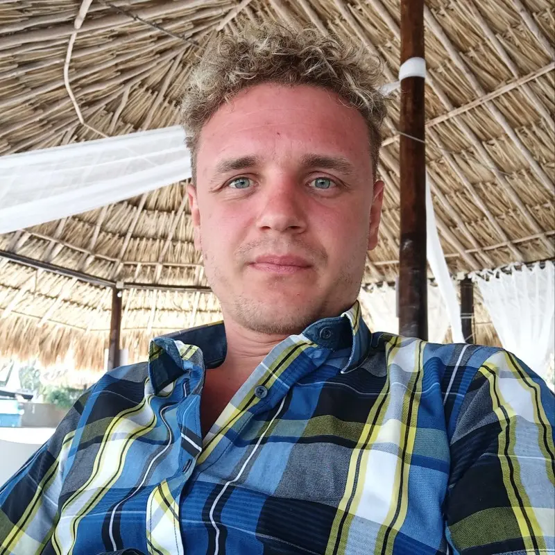 Юра Сазонов