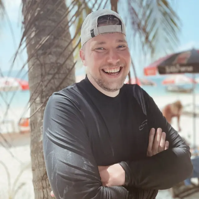 Максим Бутин | Сетка — социальная сеть от hh.ru