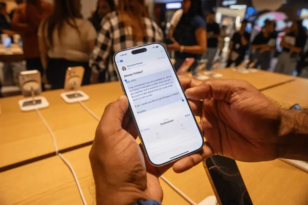 Apple интегрирует Gemini для обновления Siri | Сетка — социальная сеть от hh.ru