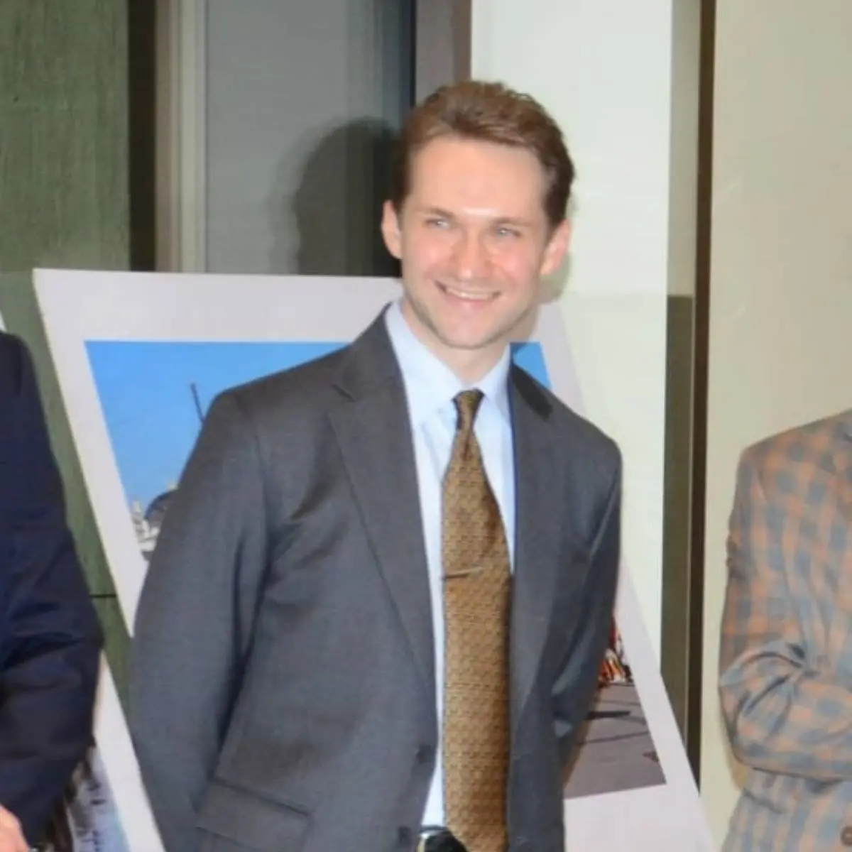 Олег Калеущенко | Сетка — социальная сеть от hh.ru