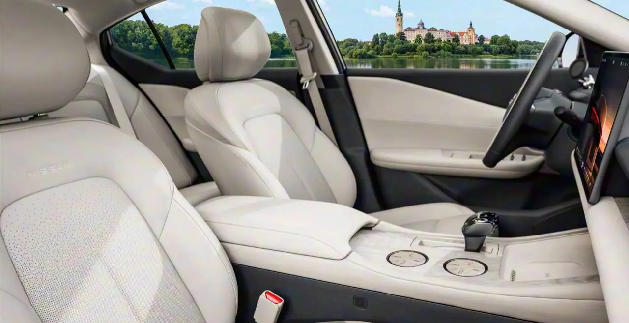 ❤️ Салон новой Nissan Teana с мультимедийкой Huawei
Компании Nissan и Dongfeng опубликовали первые изображения интерьера седана Teana нового поколения | Сетка — социальная сеть от hh.ru