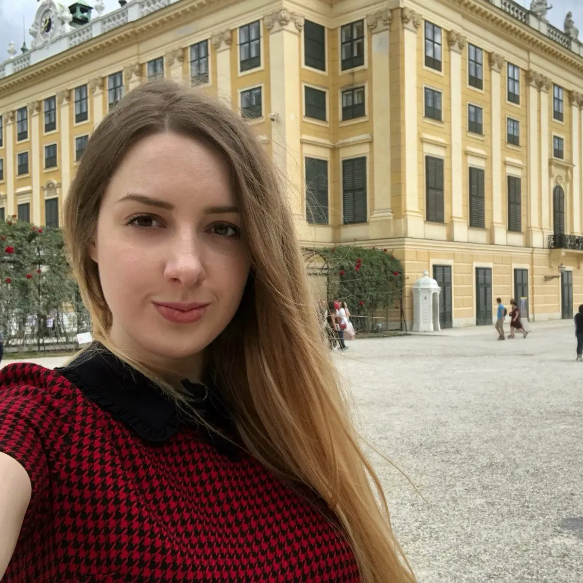 Ekaterina Shamonova | Сетка — социальная сеть от hh.ru