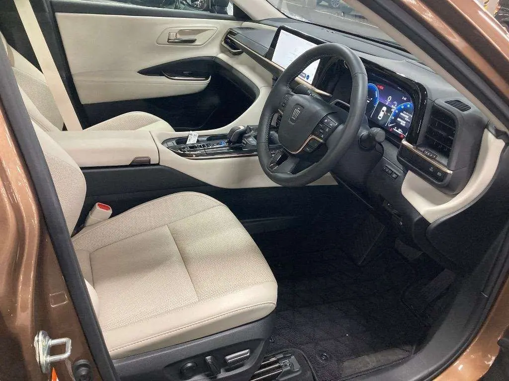 🚘Toyota Crown Crossover Z 4WD
✅ 2024 г.
✅ Пробег 3 760 км
⛽️⚡️Гибрид 2.5 (бензин + электро) — 266 л.с.
✍️ Аукцион: TAA Yokohama, оценка 5 из 5
📆Торги 08 | Сетка — социальная сеть от hh.ru