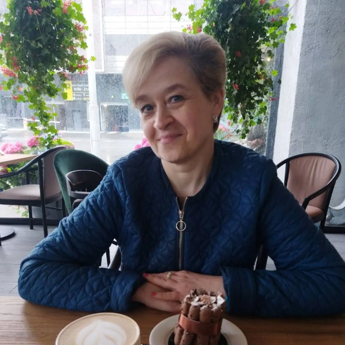 Елена Торлопова