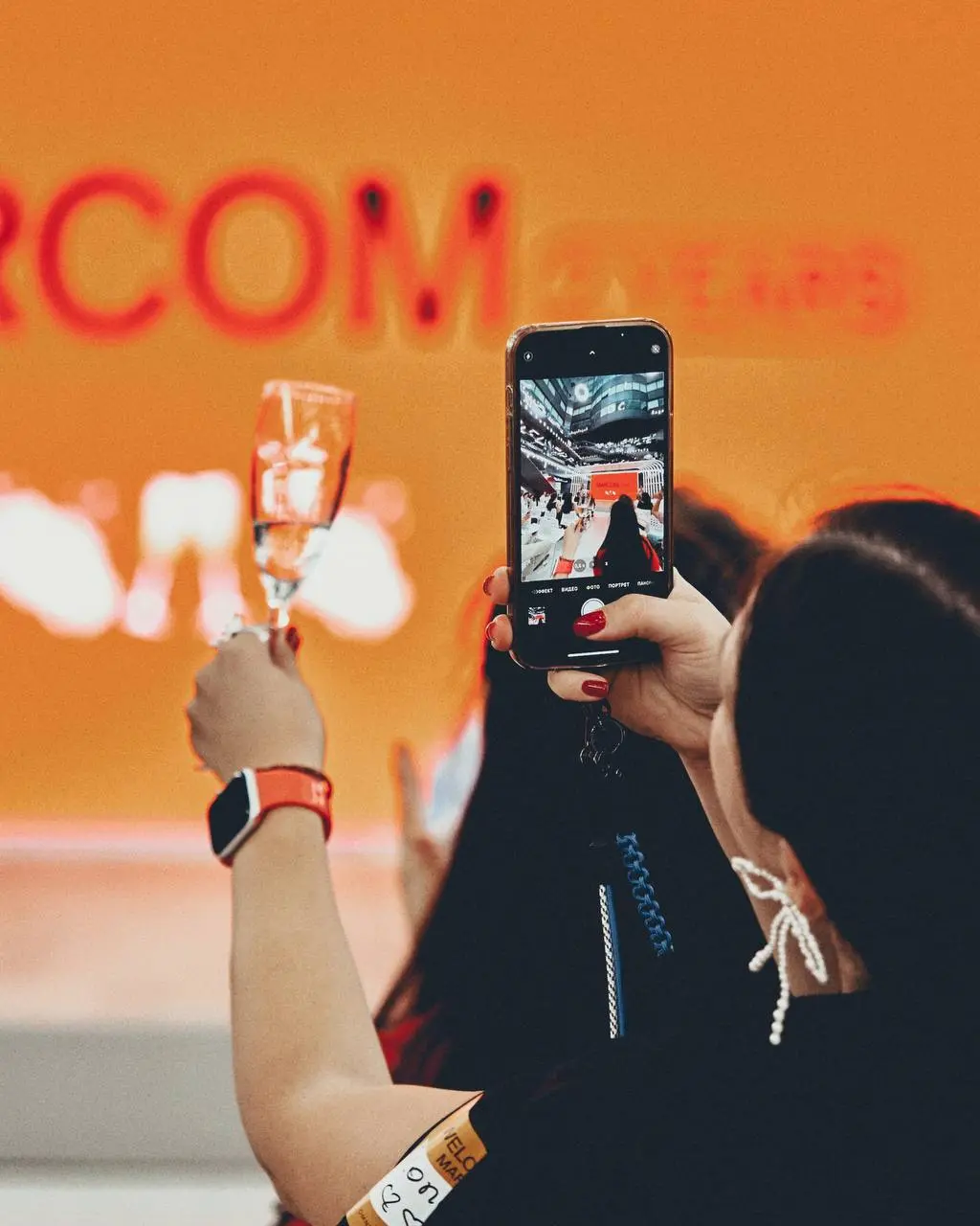 Гостевая неделя в MarCom Club! 💥
С 21 по 28 ноября MarCom открывает двери для гостей! Если вы давно хотели почувствовать, что такое жизнь внутри комьюнити — это ваш шанс | Сетка — социальная сеть от hh.ru