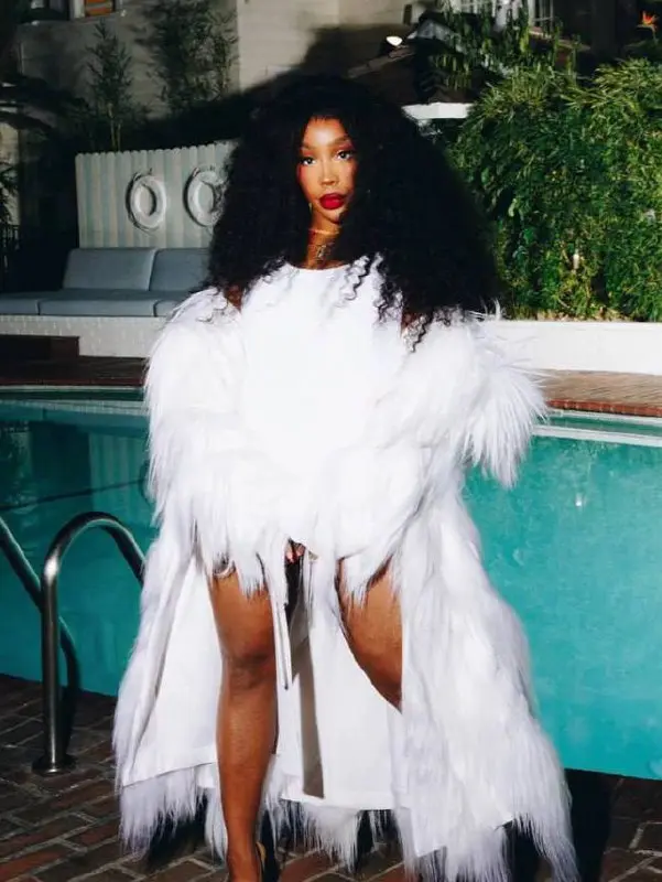 🚻 Сиза для нового выпуска журнала «GQ».
⭐️ WIRE. • #ФОТОКАРТОЧКА
В этом посте были ссылки, но мы их удалили по правилам Сетки | Сетка — социальная сеть от hh.ru