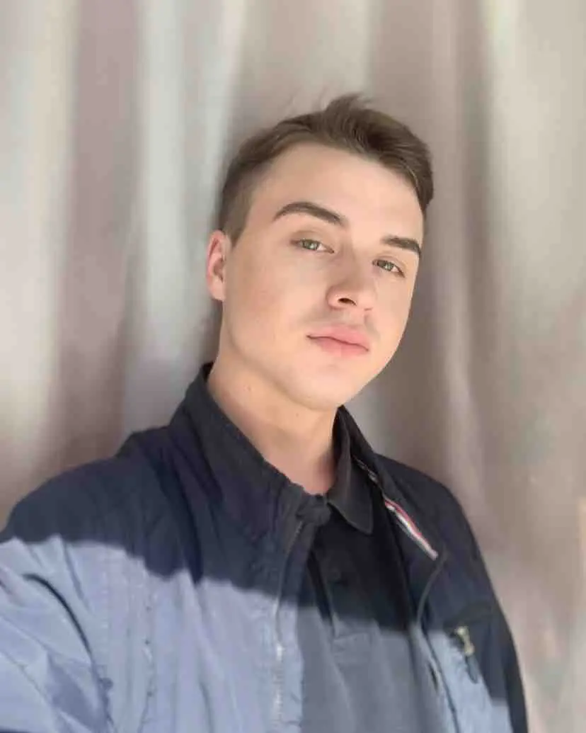 Fedorov Denis | Сетка — социальная сеть от hh.ru