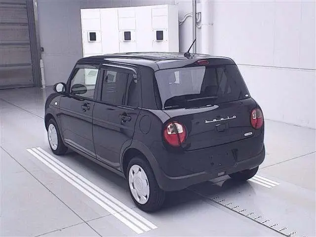 🚘SUZUKI ALTO LAPIN L
Маленький кайф на колёсах
✅ 2021 г.
✅ Пробег 20 тыс. км
🚀Мотор 0.7 л (52 л.с.)
💎 Оценка 4 | Сетка — социальная сеть от hh.ru