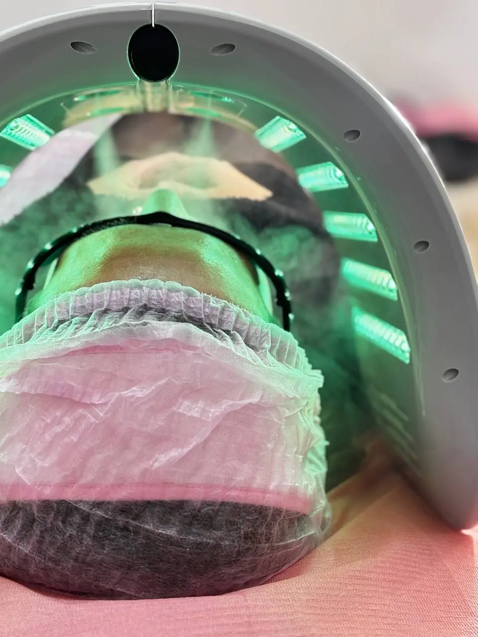 Польза и работа фотодинамики
🌸достигаются отличные результаты для широкого круга общих проблем кожи, включая её старение, лечение акне, розацеи, пигментации, воспалительных заболеваний (экзема, дермат... | Сетка — социальная сеть от hh.ru
