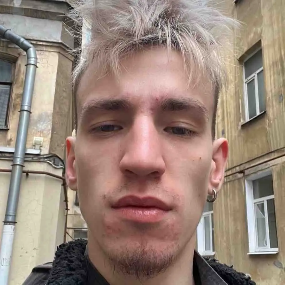 Слава Гришин