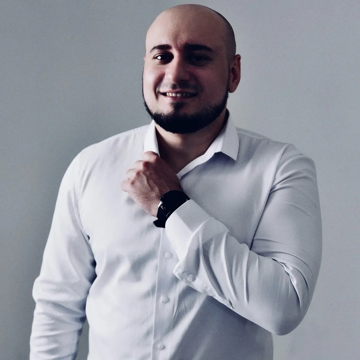 Stud Expert | Сетка — социальная сеть от hh.ru