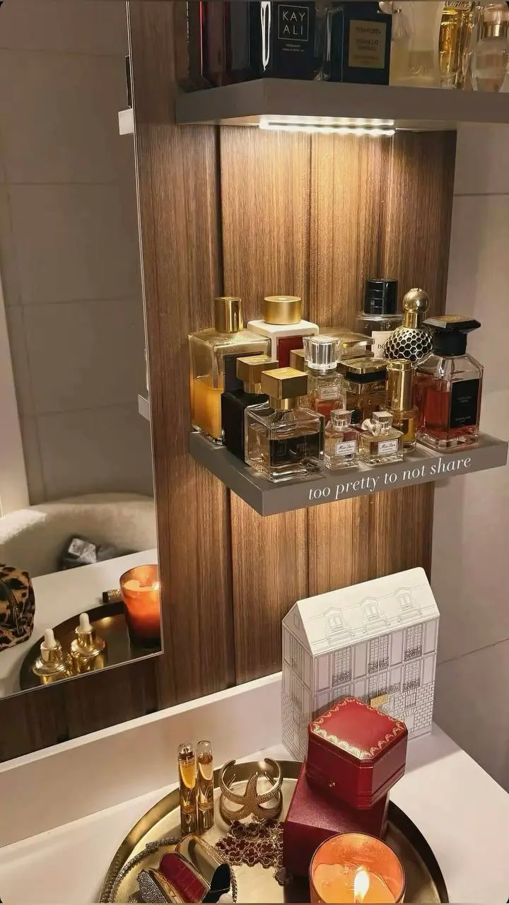 Доброе утро, красотка 🤍
Послание для тебя:
«Думай о том, что может сделать тебя счастливой. Делай то, что тебе нравится. Будь с людьми, с которыми тебе хорошо | Сетка — социальная сеть от hh.ru