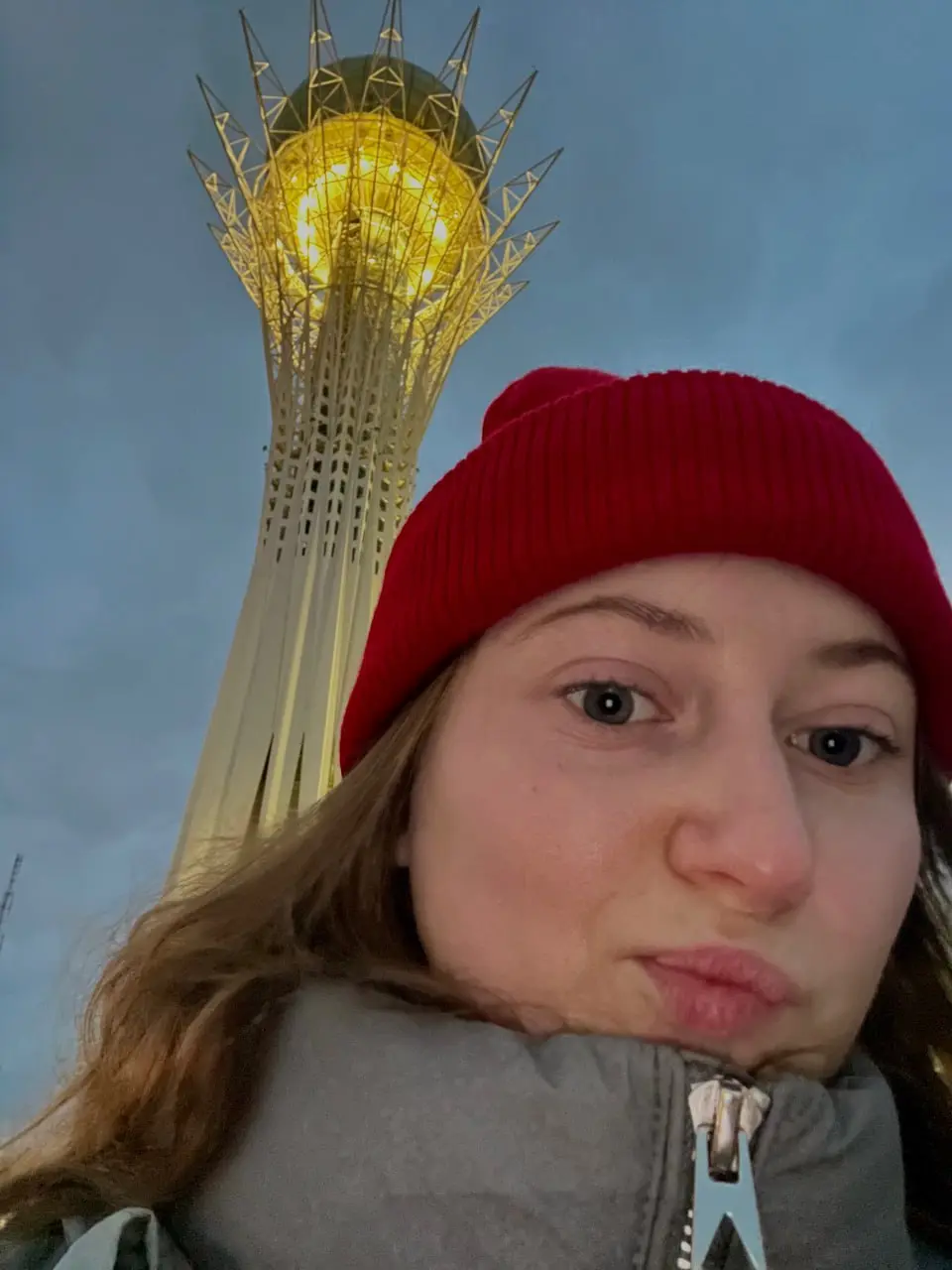 КАЗАХСТАН 🇰🇿 день 1
из всех городов Казахстана для первого раза мы выбрали Астану
(прилетели мы ночью с 31го на 1е, поэтому по сути наш первый день — это суббота 1 ноября)
🥨С кайфом отоспались и пошли... | Сетка — социальная сеть от hh.ru