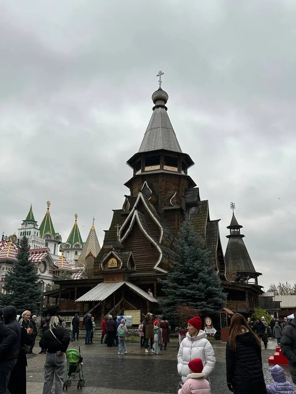 Я вернулся. Отпуск done ✅ с завтрашнего дня снова на рабочем.
Сказать честно, этого отдыха не хватило. Время пролетело очень быстро. Еще бы недельку и было бы в самый раз | Сетка — социальная сеть от hh.ru