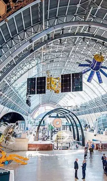 🏛️Завтра начинается «Московская музейная неделя»
10-16 ноября
Для бесплатного посещения музея необходимо заранее оформить билет на официальном сайте музея или на портале mos | Сетка — социальная сеть от hh.ru
