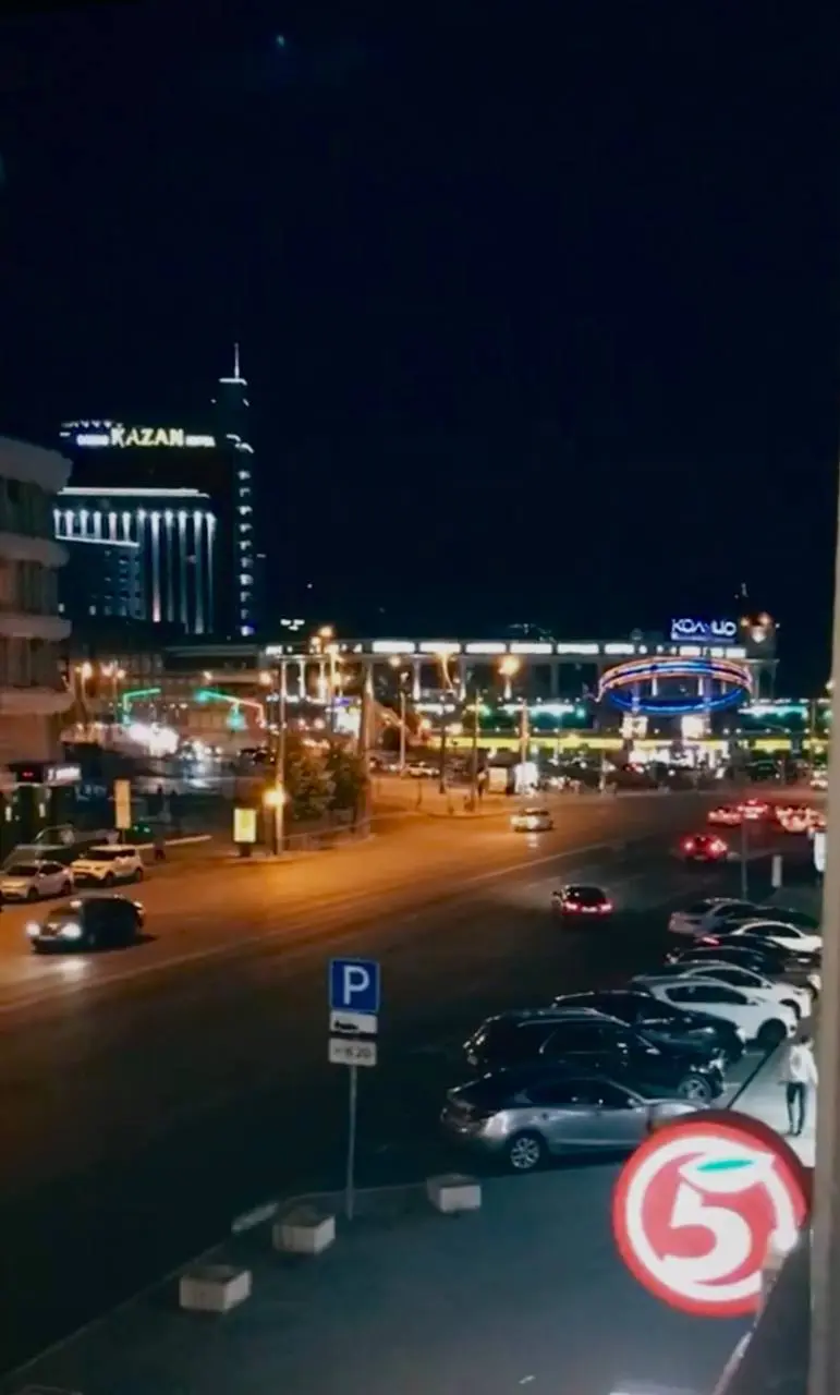 Фотоподборка легендарного этапа жизнедеятельсти GG💘
1,4-старт
2-вид из нашего окна
3,5-атмосфера
6-завершение проекта | Сетка — социальная сеть от hh.ru