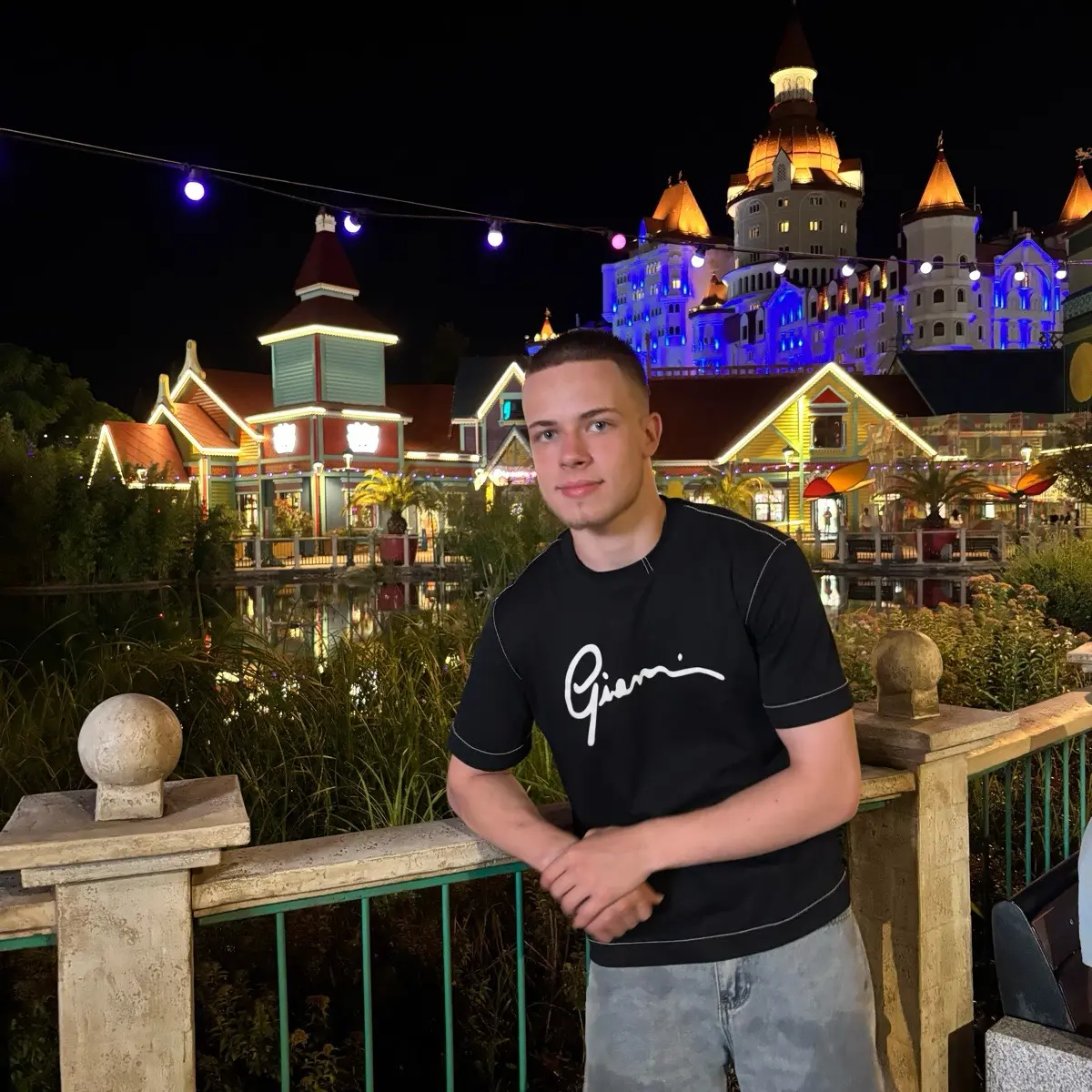 Александр Шубин